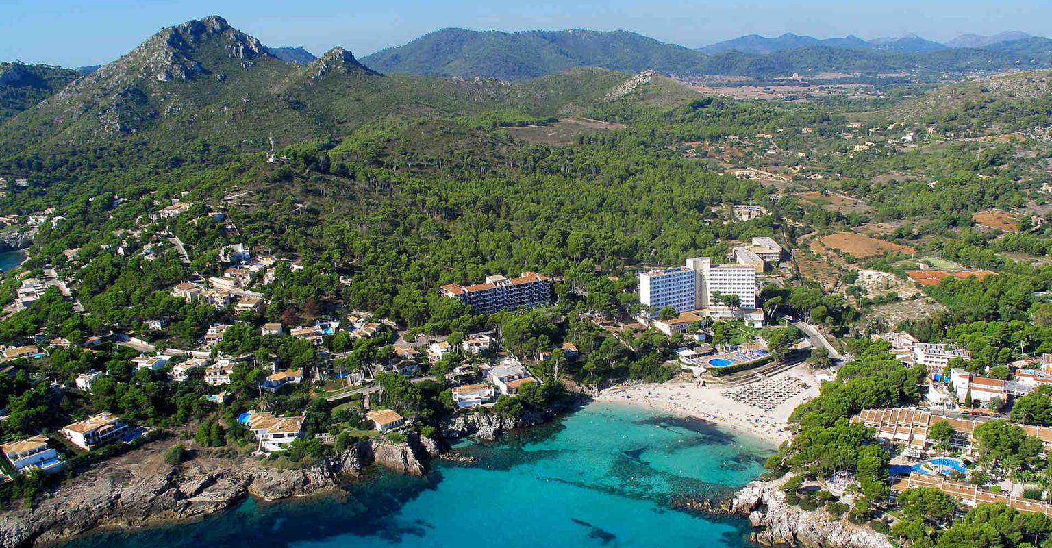 The best experience at the best price Hotel Na Taconera Font de Sa Cala, Mallorca The best experience at the best price Hotel Na Taconera Font de Sa Cala, Mallorca