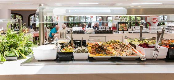 GASTRONOMÍA Hotel Na Taconera Font de Sa Cala, Mallorca GASTRONOMÍA Hotel Na Taconera Font de Sa Cala, Mallorca