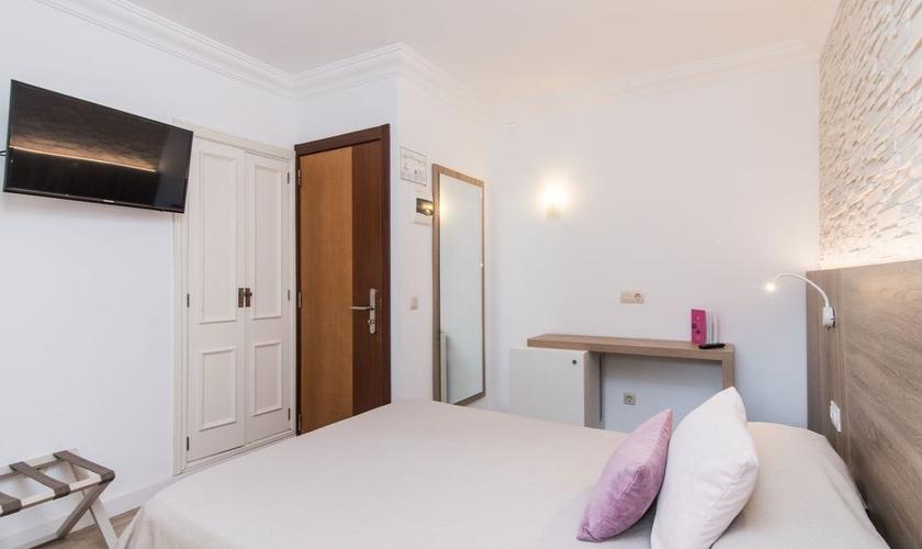 Chambre Individuelle Hôtel Na Taconera Font de Sa Cala, Mallorca Chambre Individuelle Hôtel Na Taconera Font de Sa Cala, Mallorca